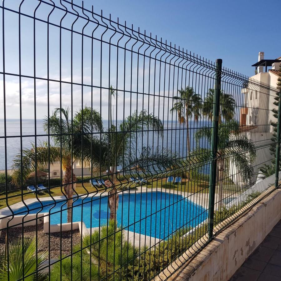 Apartamento Frente Al Mar Con Parking Privado Torrox Exterior foto