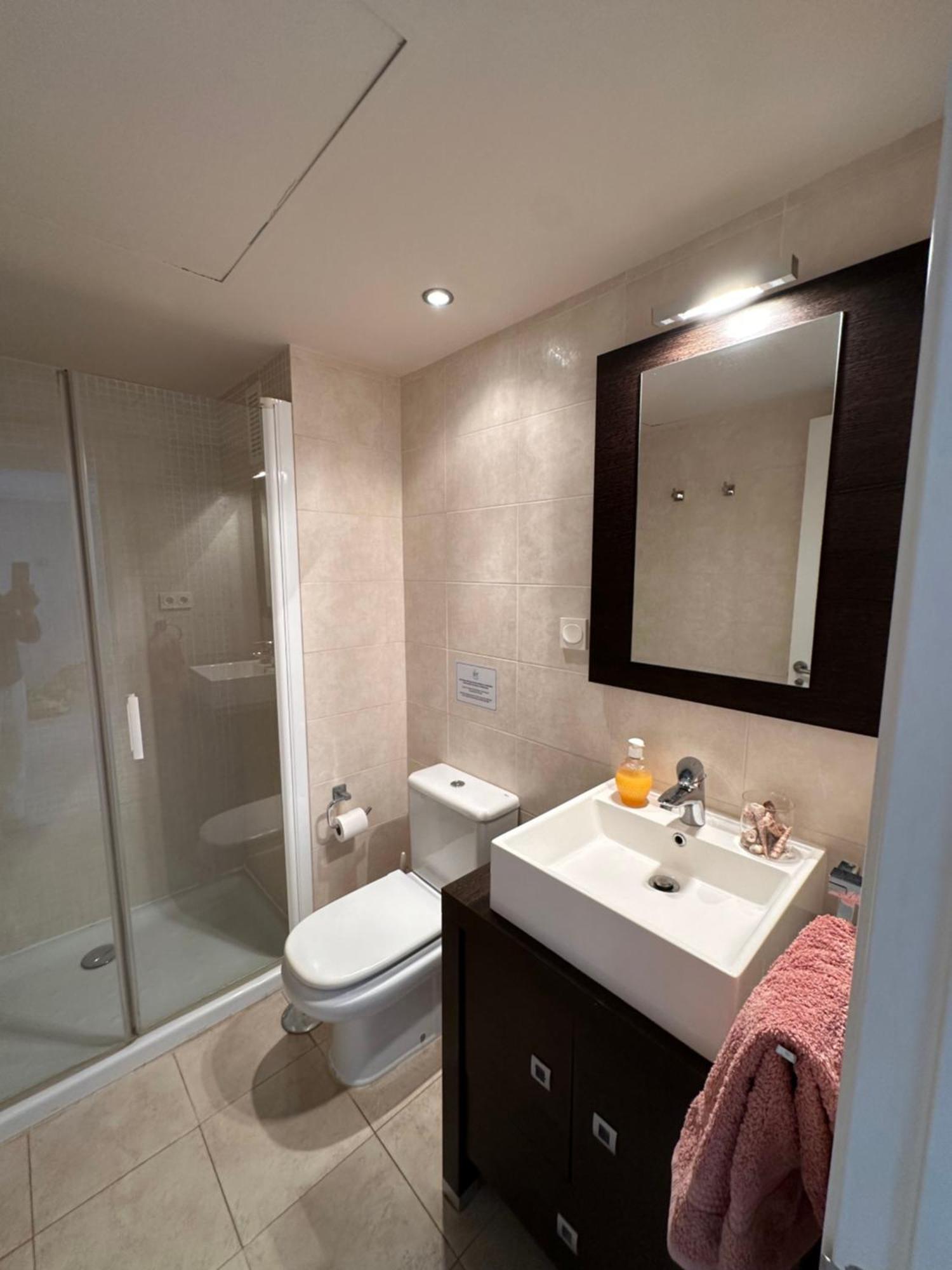 Apartamento Frente Al Mar Con Parking Privado Torrox Exterior foto